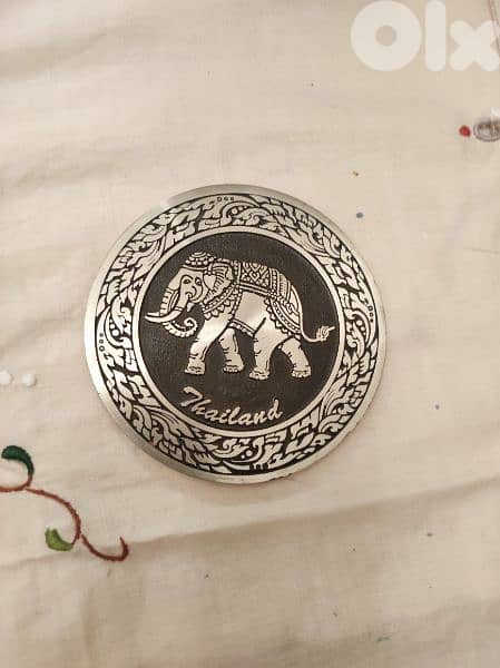 Souvenir plate 0