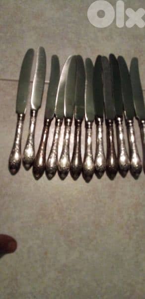 سكين  عدد   12 روسي 0