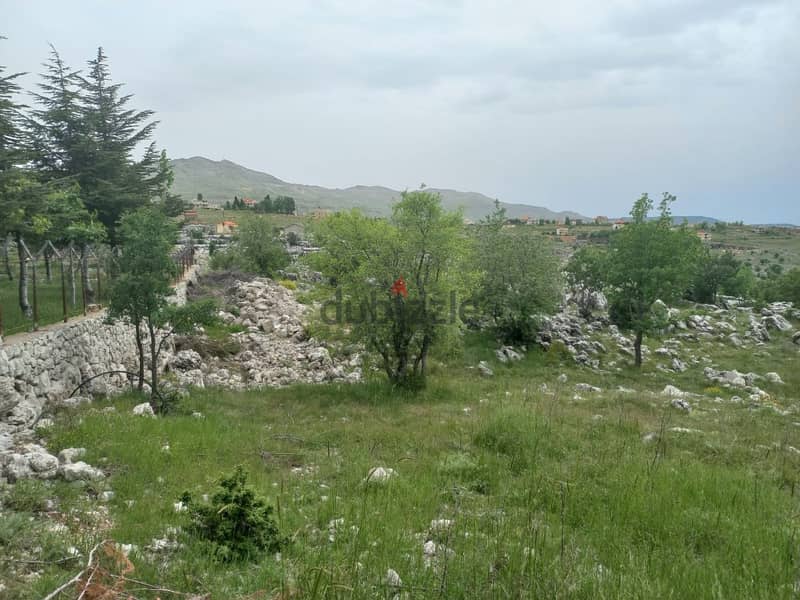 950 Sqm | Land For Sale In Tarchich ارض للبيع في ترشيش 0