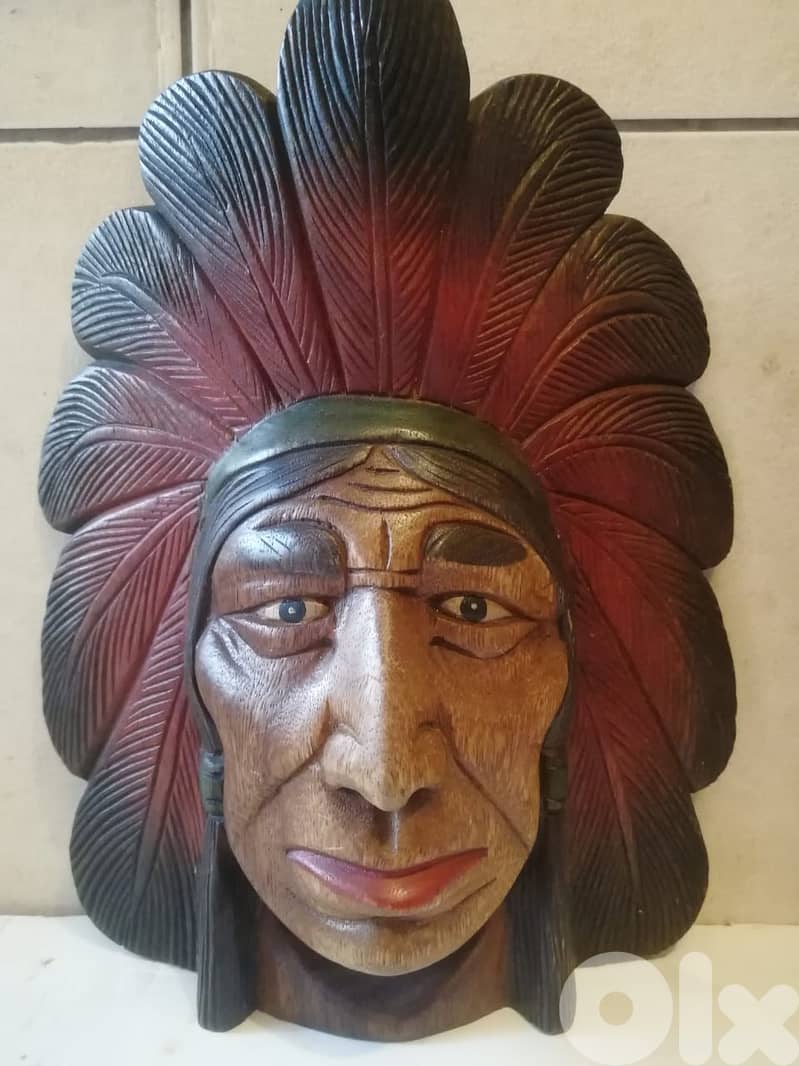 Wooden carved Indian chief 35*25 cm approx 0