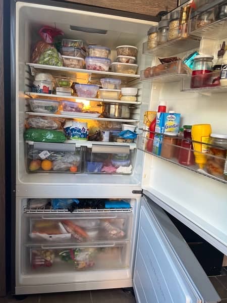 برّاد بحالة جيدة للبيع 2