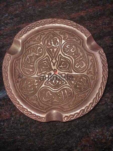 4 copper ashtrays 1
