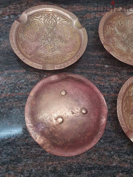 4 copper ashtrays 2