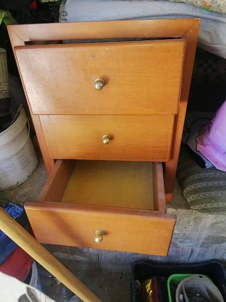 خزانه ٣ جوارير تحت المجلى حاله جيده 1