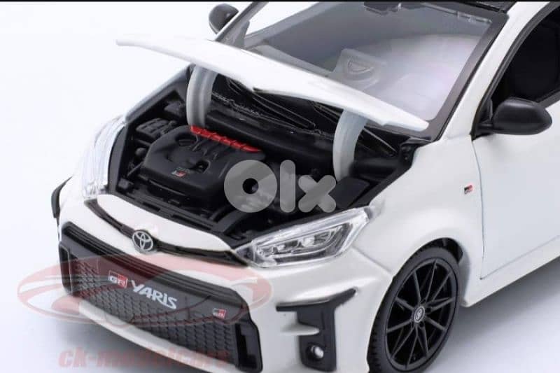 Toyota GR Yaris 2021 diecast car model 1:24. 3