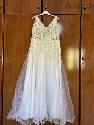 Wedding Dress فستان عرس