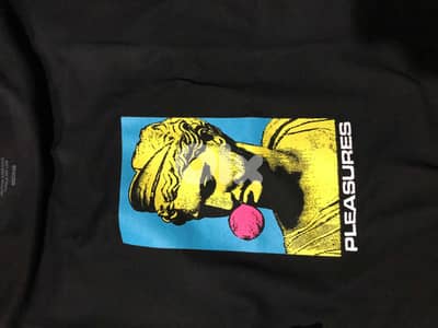 PLEASURES Blow T-Shirt SIZE M