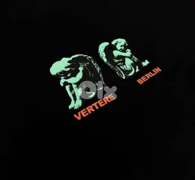 Vertere-Berlin Amore Tshirt SIZE M