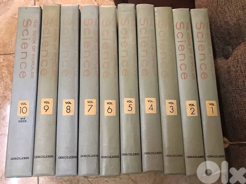 موسوعة  grolier  المعرفية الاميركية المصورة الشاملة 1