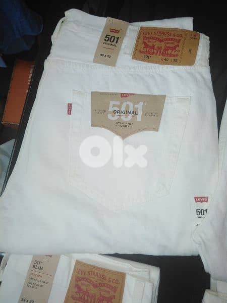 white unisex original Levi's jeans all sizes 0