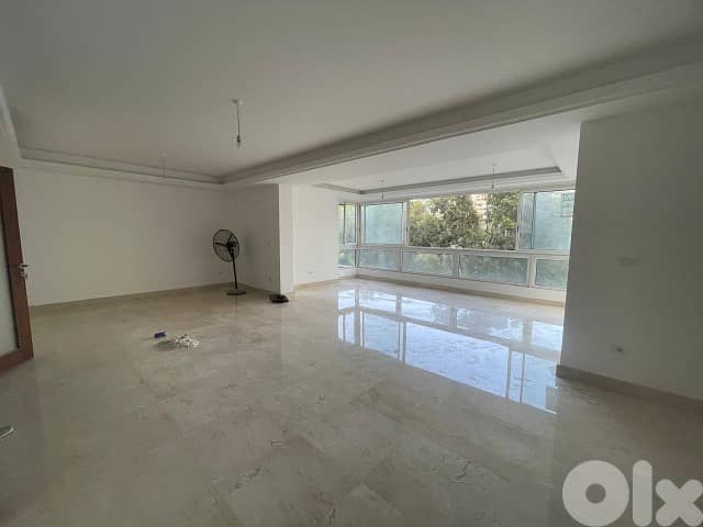 240 Sqm lApartment For Rent In Sanayeh شقة للاجار في الصنايع 0