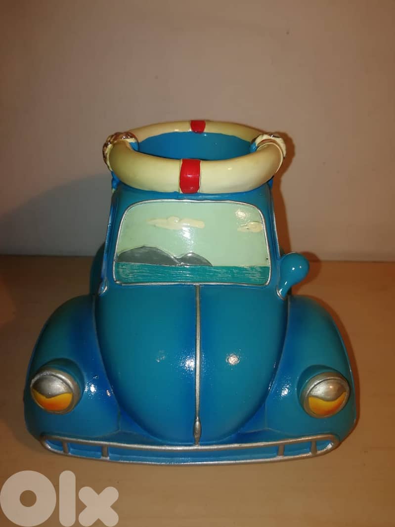 Decorative Volkswagen Beatle raisin pen keeper 2