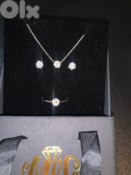 Natural diamond illusion set 1