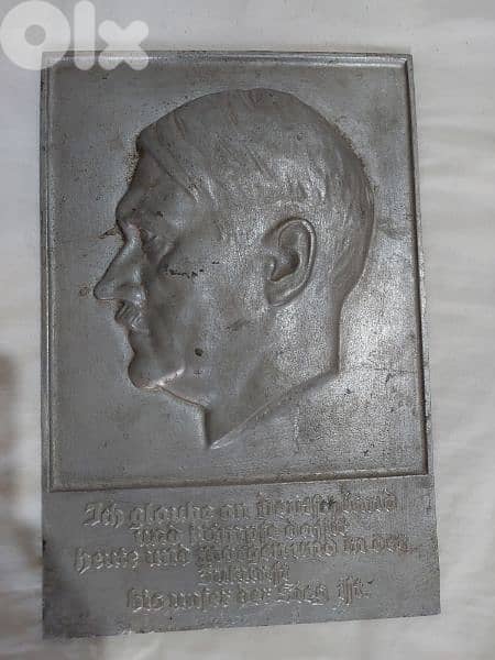 Adolf Hitler Portrait Metal World War Two era 32 cm x 21cm 0