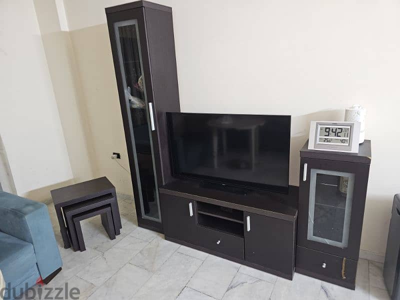 طقم كنابايات صندوق وبيفتحو تخت مع طاولة تلفزيون 1