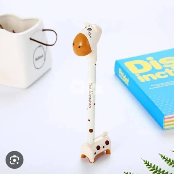 cute standing giraffe pen 2