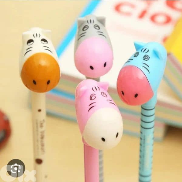 cute standing giraffe pen 3