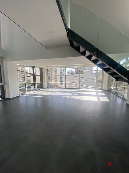 Beautiful double level lofty apart carre dor achrafieh 0