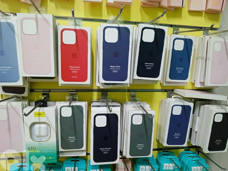 back cover iphones 0