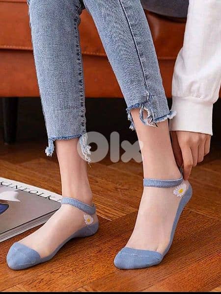 beautiful flower transparent women's socks 2