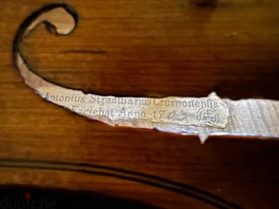 كمان ايطالي  للتواصل ٠٣٥٦٤٥٣٥ violin