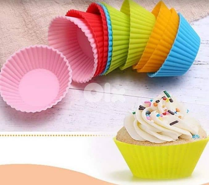 round and square cupcake molds 0