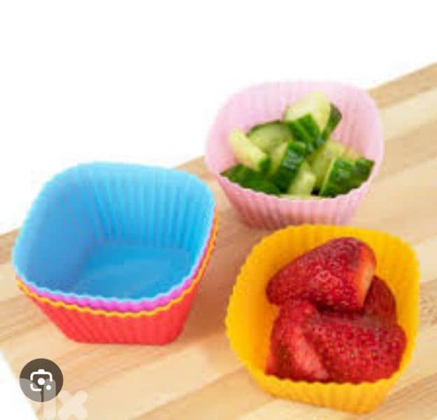 round and square cupcake molds 2