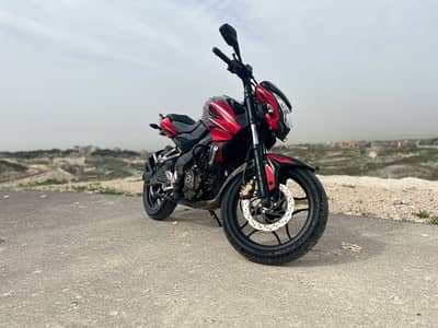 Bajaj Pulsar 200 NS
