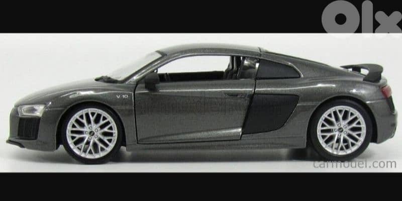 Audi R8 V10 (2015) diecast car model 1;24. 3