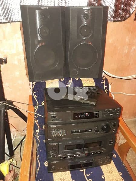 Sony vintage stereo HCDA17K (100watts×4)high power sound& bass reflect 8