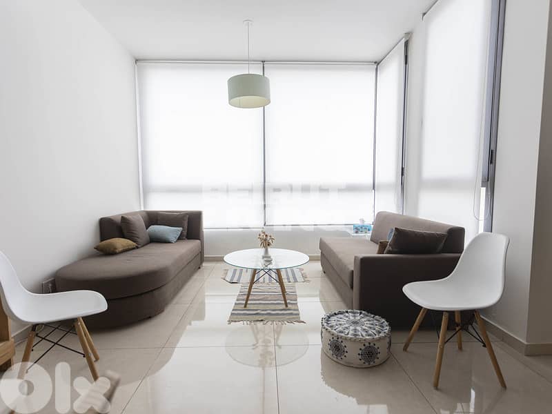 Beautiful Flat | Magnificent Mountain & Sea View 0