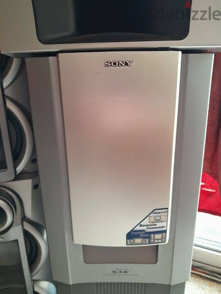 4 spikers 2 bass all 6 spikers 1