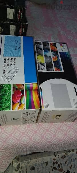 30 laptops charger and everything in the pictures for only 200$ 7