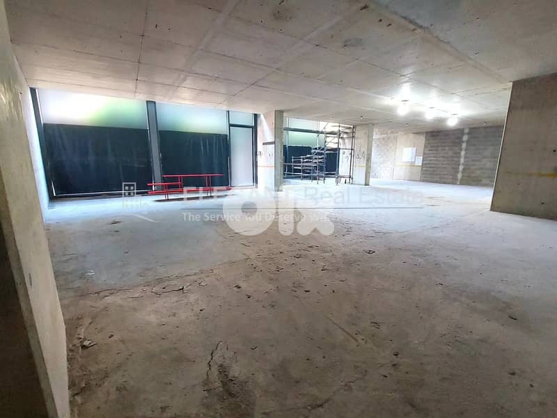 Spacious Showroom in a Prime Location 0
