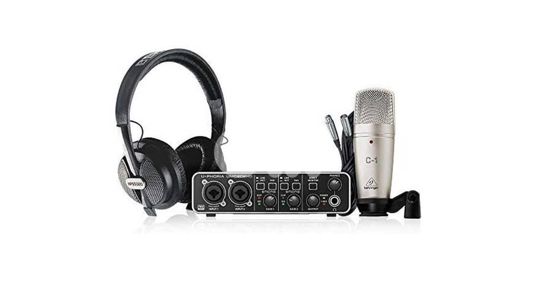 Behringer U-Phoria Studio Pro Bundle 0