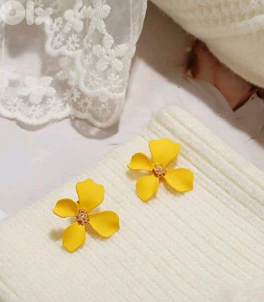 stunning flowers earrings 2