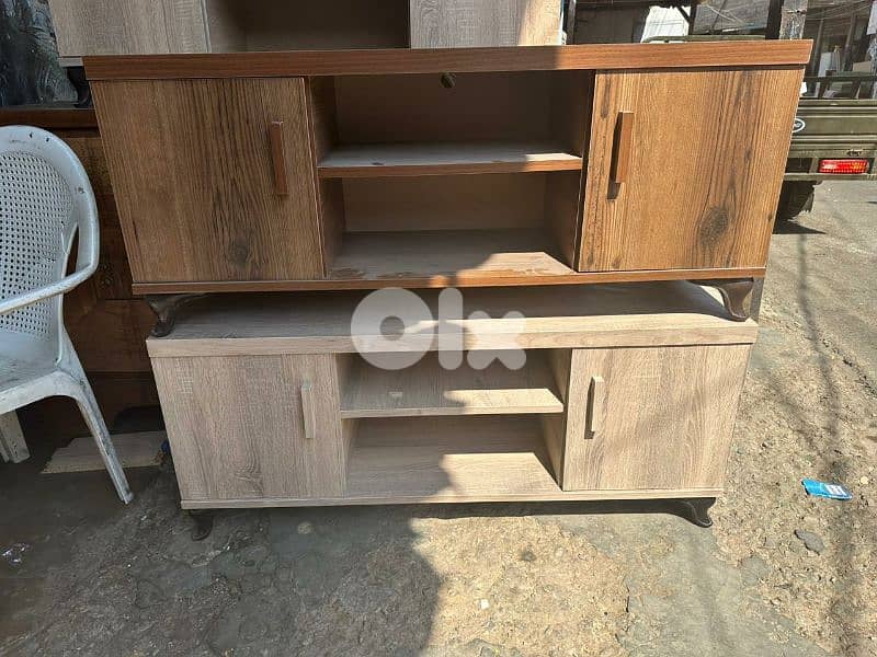 طاولة Tv حجم وسط عرض 120 سم 0