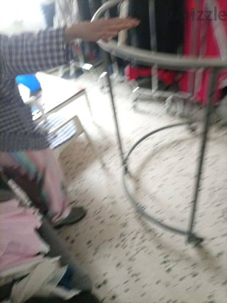 clothes hanger ستاند تياب 0