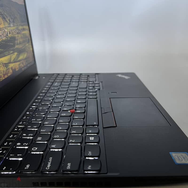 2809 Laptop Lenovo ThinkPad T580 Core i7 8th Gen BKLT 5