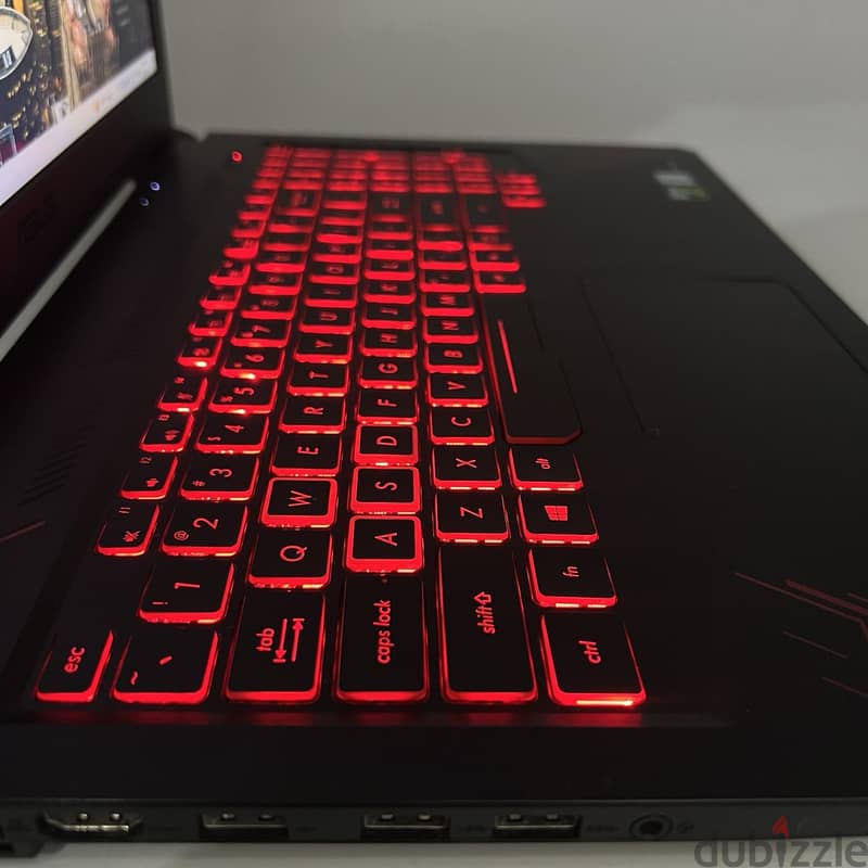 3648 Gaming Laptop Asus TUF Core i7 8th Gen GTX 1050T128GB Nvme + 1TB 9