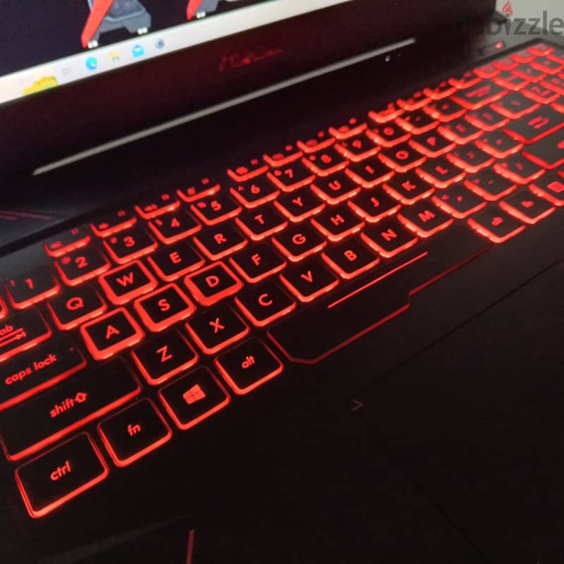 3648 Gaming Laptop Asus TUF Core i7 8th Gen GTX 1050T128GB Nvme + 1TB 10