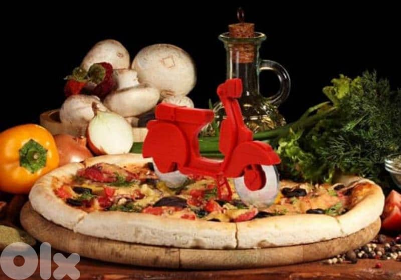 motorcycle shape pizza cutter 1