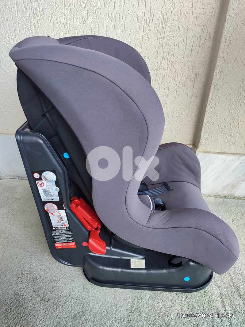 Mothercare Baby Car Seat. 1