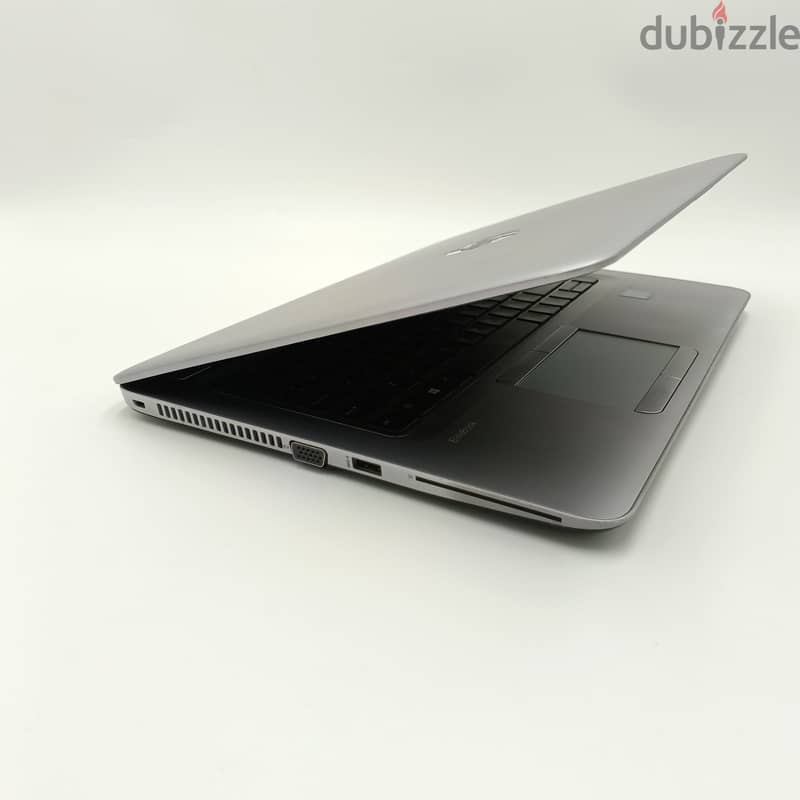 3289 Laptop HP EliteBook 840 G4 Core i7 7th Gen 1