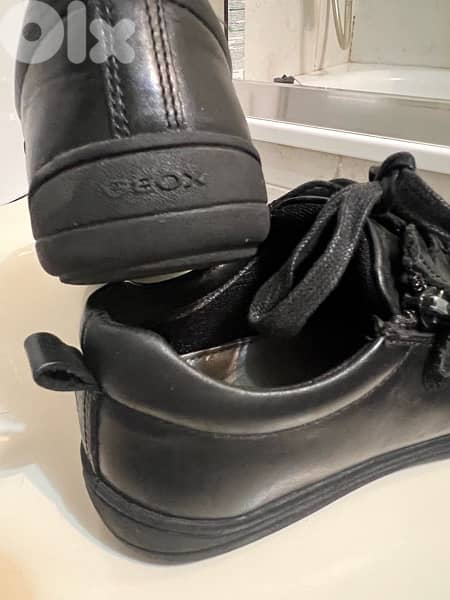 geox shoes size 32/33 2