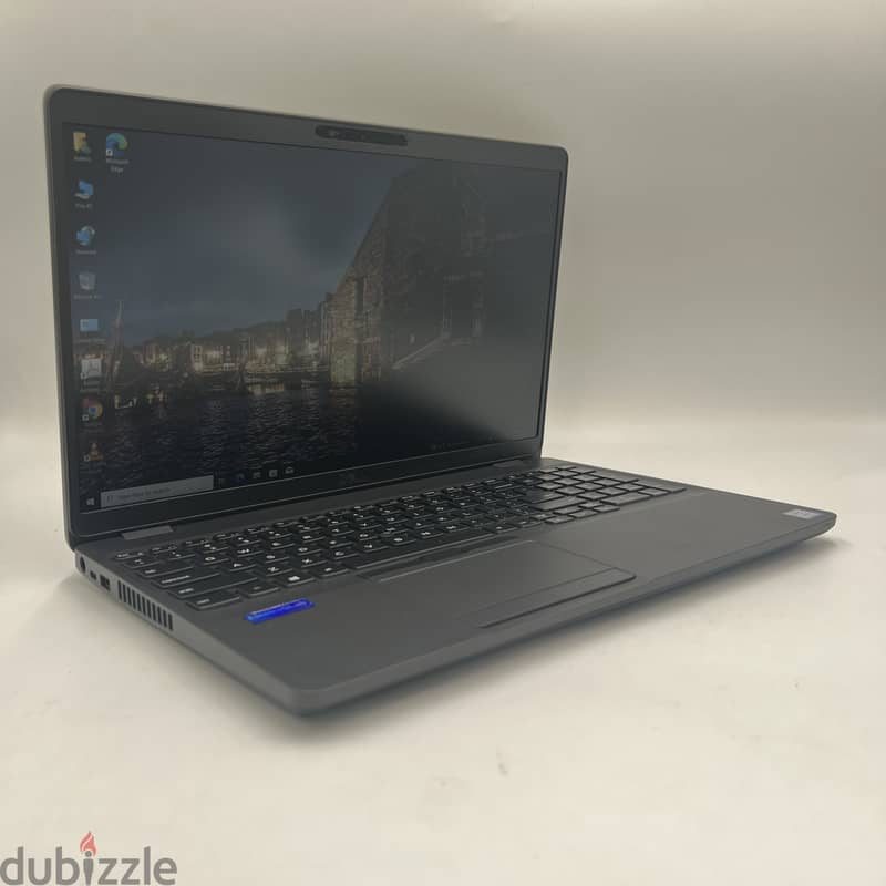4205 Laptop Dell Latitude 5501 2GB VGA i7 9th Gen 16GB RAM DDR4 1