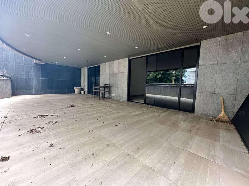 Amazing Apartment for Rent in Ain Mraissehشقة رائعة للإيجار 0