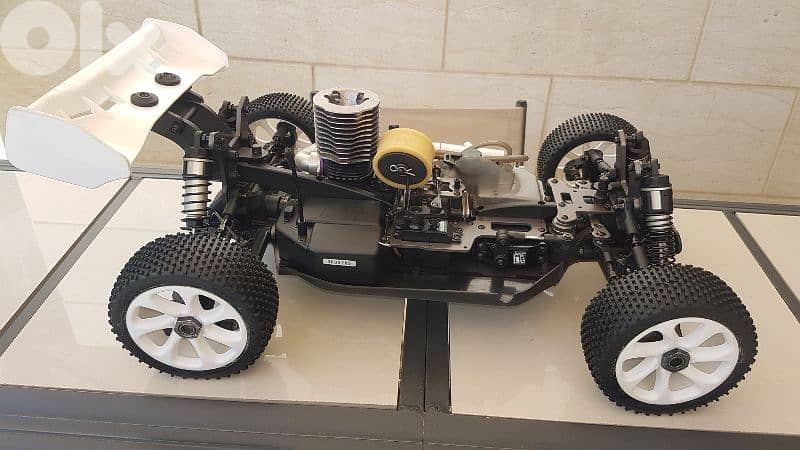 exchange on rc car , HPI PULSE 4.6 nitro, like new,excellent condition 2