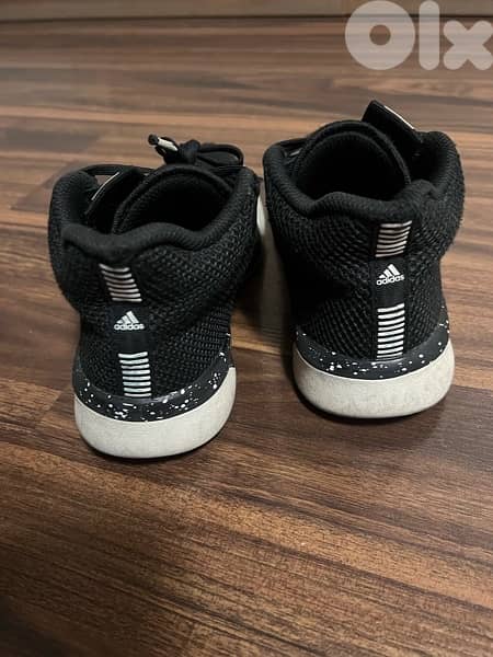 adidas sports shoes size 35 1