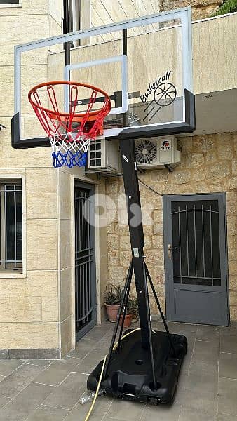 Now 480$ before 600$ movable hoop basketball 0
